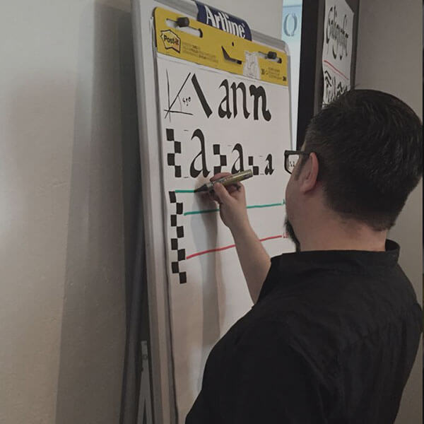 Taller de introducción a la caligrafía